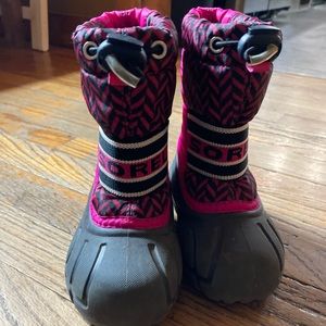Girls snow boots EUC